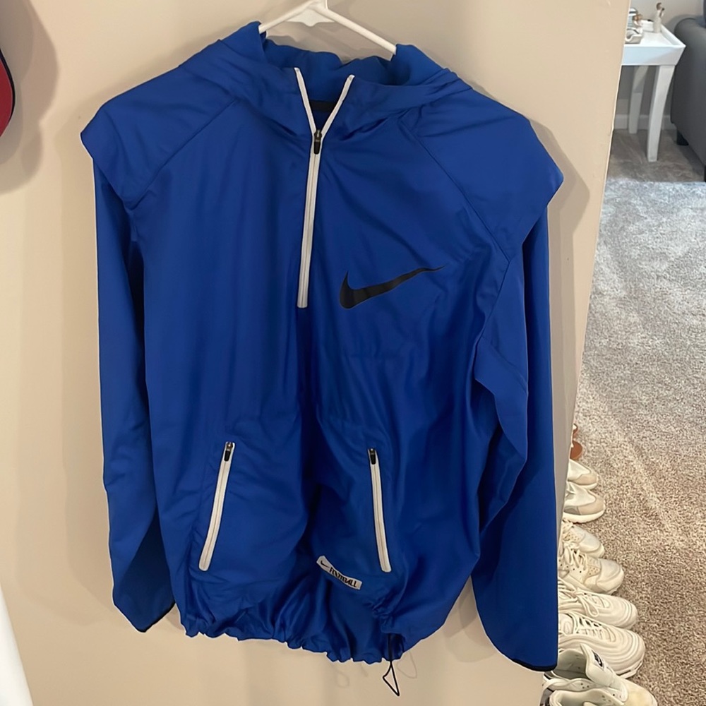 Womens brand new nike windbreaker